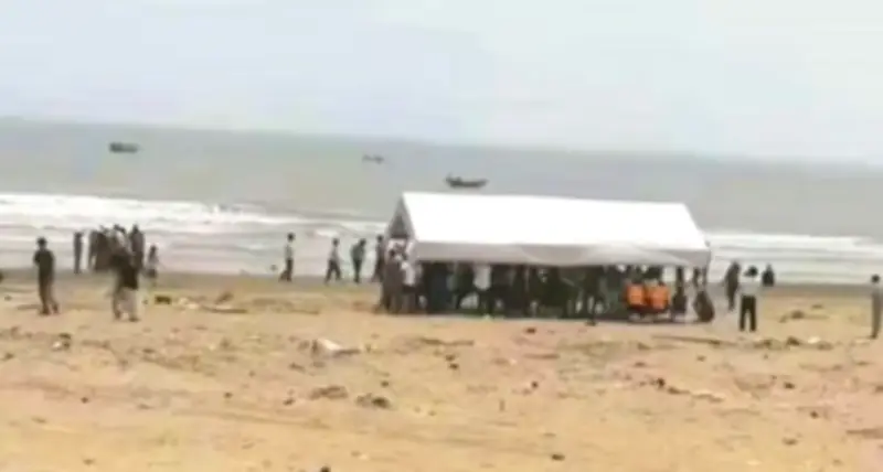 Hai bé trai mất tích khi tắm biển tại Thanh Hóa, lực lượng chức năng khẩn trương tìm kiếm