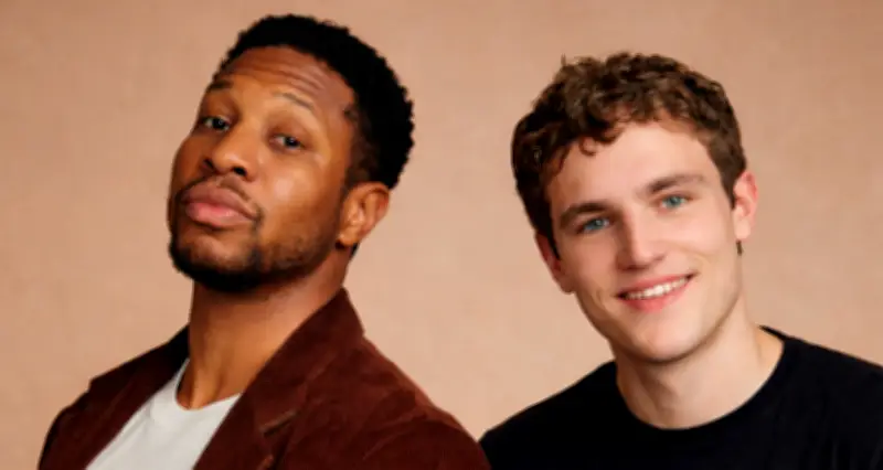 Hai diễn viên rời khỏi 'Cửa Kinh' sau cảnh quay nguy hiểm gây tranh cãi