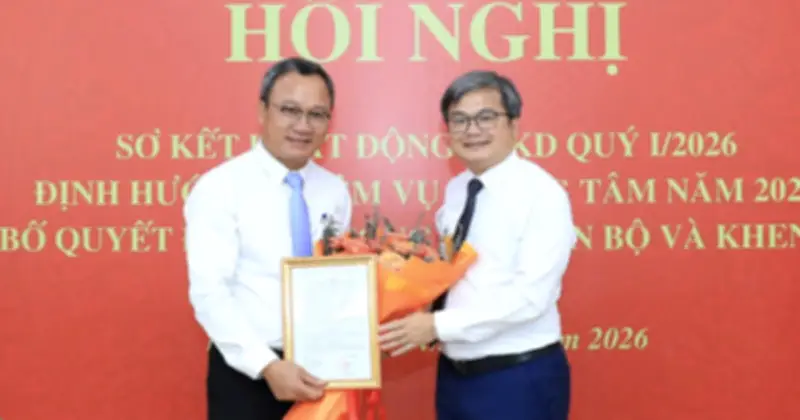 Hanoi Metro thay đổi nhân sự cấp cao: Chủ tịch Khuất Việt Hùng nghỉ việc từ 15.4