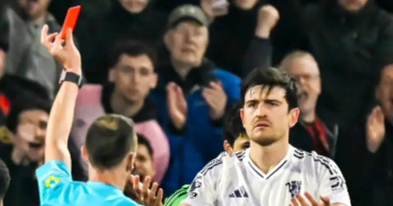 Harry Maguire đối mặt án treo giò dài hạn sau cáo buộc xúc phạm trọng tài