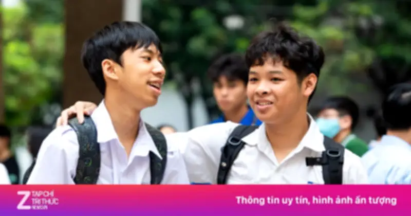 Học sinh Hà Nội đăng ký thi lớp 10 công lập đạt kỷ lục 10 năm với 114.195 em