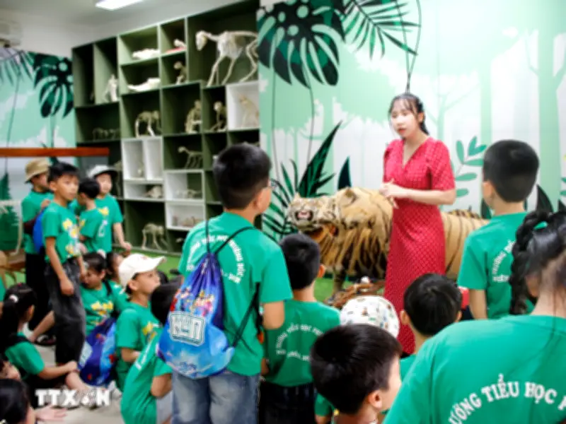 Học Sinh Huế Hào Hứng Trải Nghiệm Cùng Đường Và Sao La Quý Hiếm