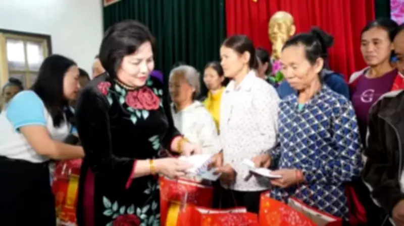 Hội Nữ Doanh Nhân Việt Tại Châu Âu Ra Mắt, Tổ Chức Festival Văn Nghệ Đầu Tiên