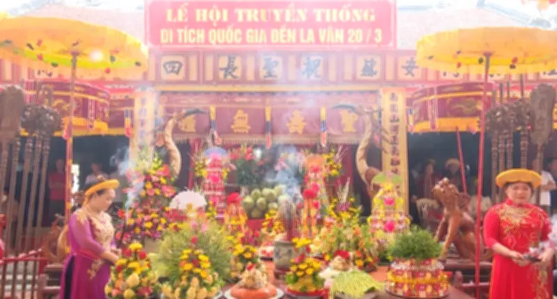 Hội đền Lả Vạn: Sợi dây kết nối truyền thống và sức sống cộng đồng