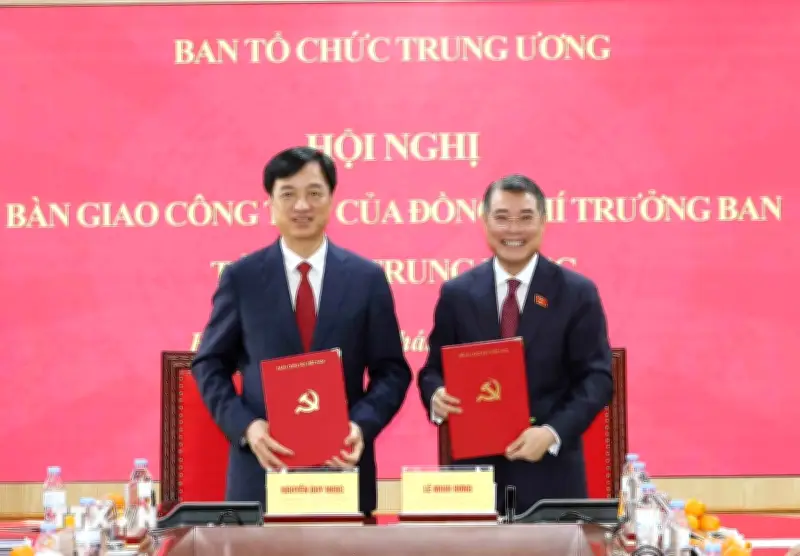 Hội nghị bàn giao công tác Trưởng Ban Tổ chức Trung ương Đảng Cộng sản Việt Nam