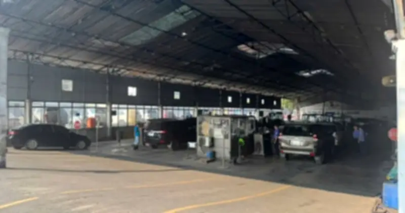 Hiệp Hội Ô Tô Vận Tải Phản Đối Quy Định 'Đạp Lút Ga' Khi Kiểm Định Khí Thải Xe Dầu