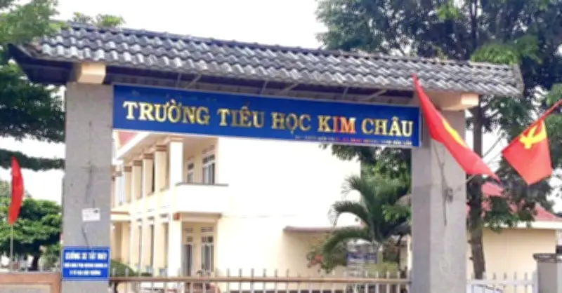 Hiệu trưởng bị cách chức vì chỉ đạo giả mạo chữ ký phụ huynh để trục lợi