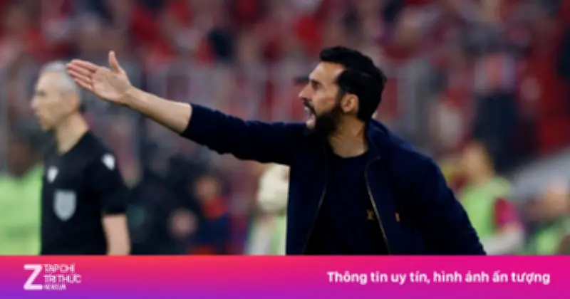 HLV Arbeloa phẫn nộ: 'Trọng tài phá nát trận đấu' sau thẻ đỏ gây tranh cãi