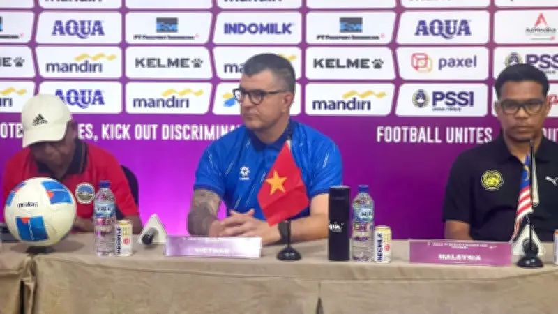 HLV Cristiano Roland: U17 Việt Nam tập trung từng trận, hướng tới phát triển dài hạn