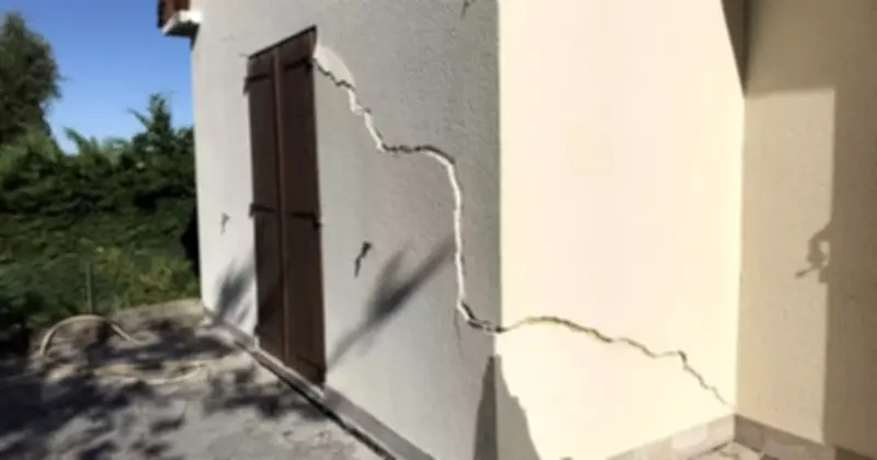 Hơn 12 triệu bất động sản Pháp đối mặt nguy cơ hư hại do biến đổi khí hậu