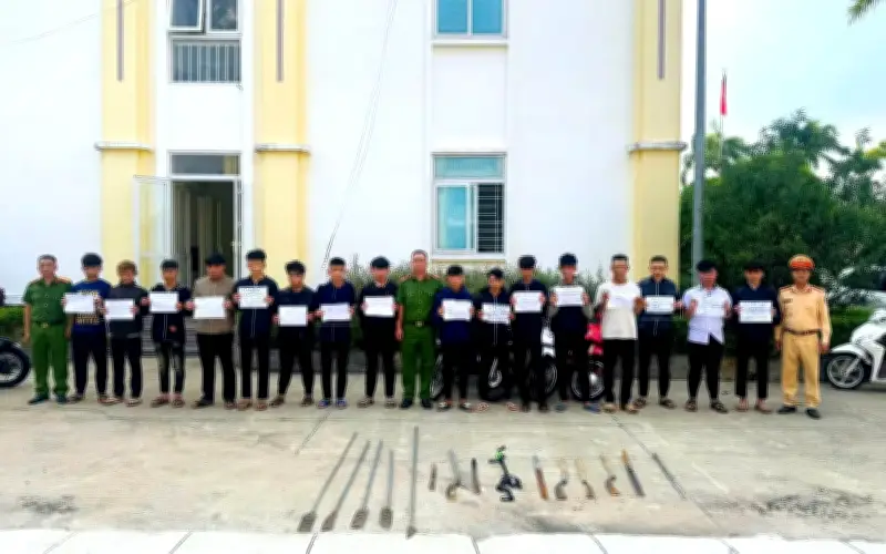 Hàng chục học sinh liên quan vụ ẩu đả, mang hung khí giải quyết mâu thuẫn