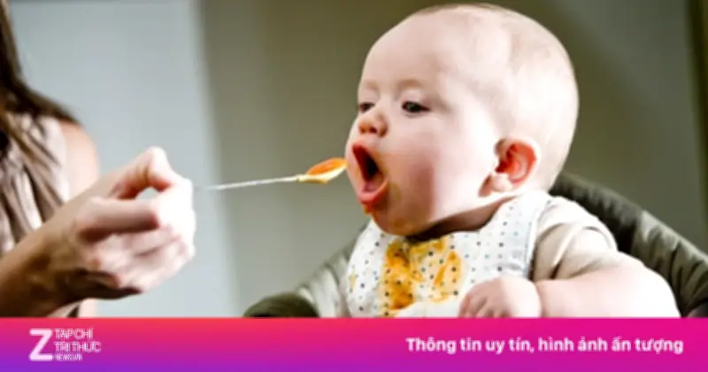 Hướng dẫn chi tiết cách cho trẻ ăn dặm từ chuyên gia dinh dưỡng