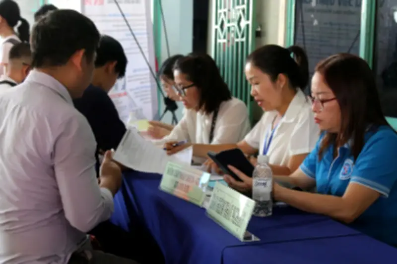 Hướng dẫn chi tiết thủ tục giới thiệu việc làm cho người hưởng bảo hiểm thất nghiệp