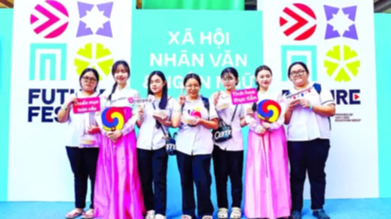 Hàng nghìn học sinh TP.HCM tham gia ngày hội hướng nghiệp đại học