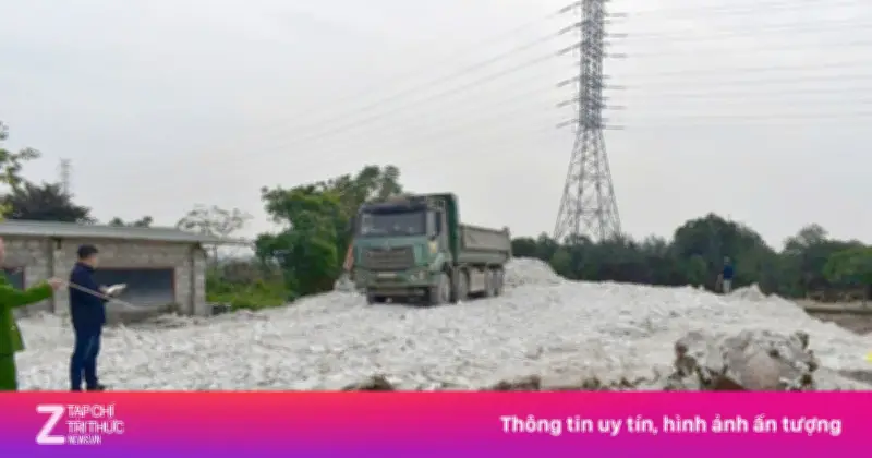 Hưng Yên đề nghị truy tố kẻ chôn lấp gần 400 tấn chất thải