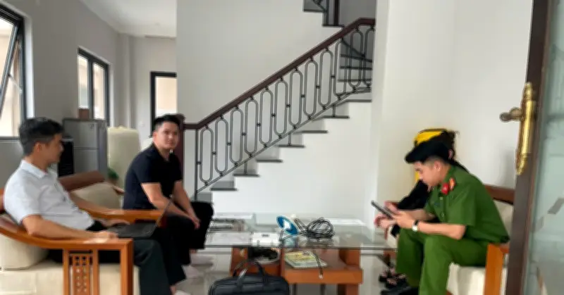 Hưng Yên xử lý 3 thiết bị kích sóng trái phép mua trên Shopee gây nhiễu mạng di động