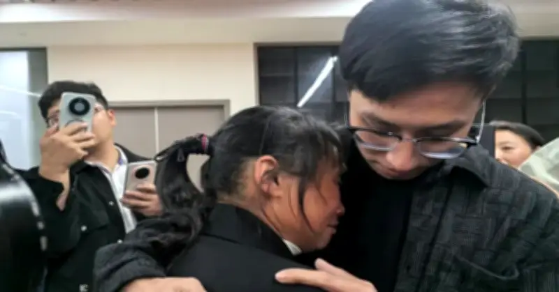 Hành trình 33 năm tìm con: Người mẹ kiên cường đoàn tụ nhờ ADN sau bi kịch mất con