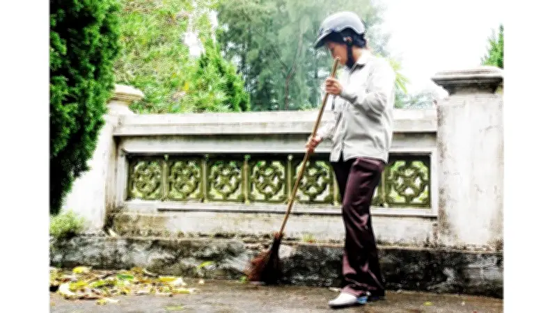 Hành trình từ giúp việc thành chuyên gia dọn villa: Bài học ứng xử của chị Tịnh