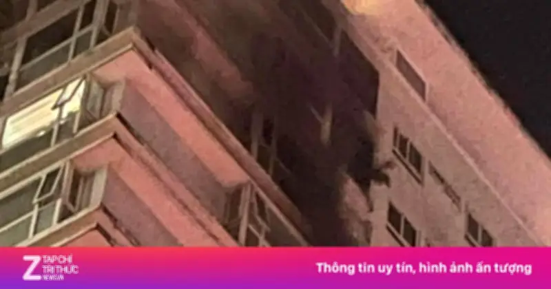 Hoả hoạn tại chung cư cao cấp ở TP.HCM, cư dân tháo chạy bằng thang bộ