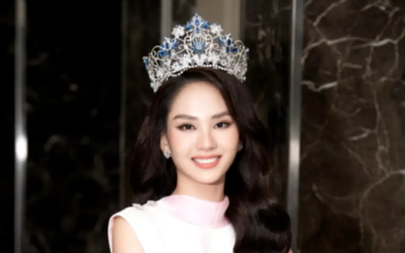 Hoa hậu Mai Phương Từ: Từ chiến thắng nỗi sợ đến ngã rẽ bất ngờ sang ca hát