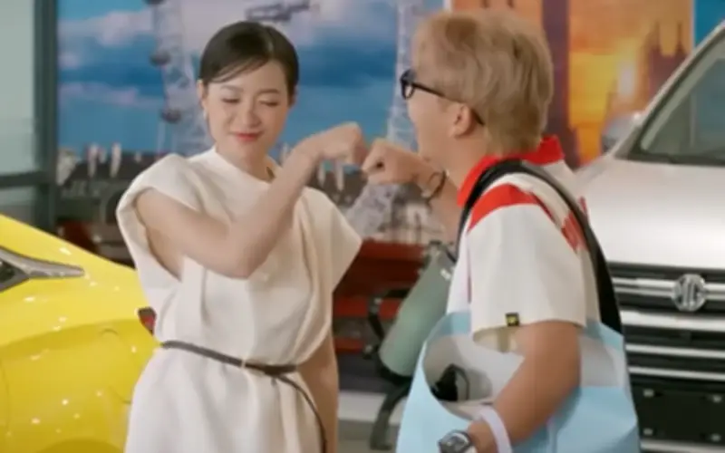 Hoa hậu Việt Minh nổi tiếng chồng chất nhờ drama