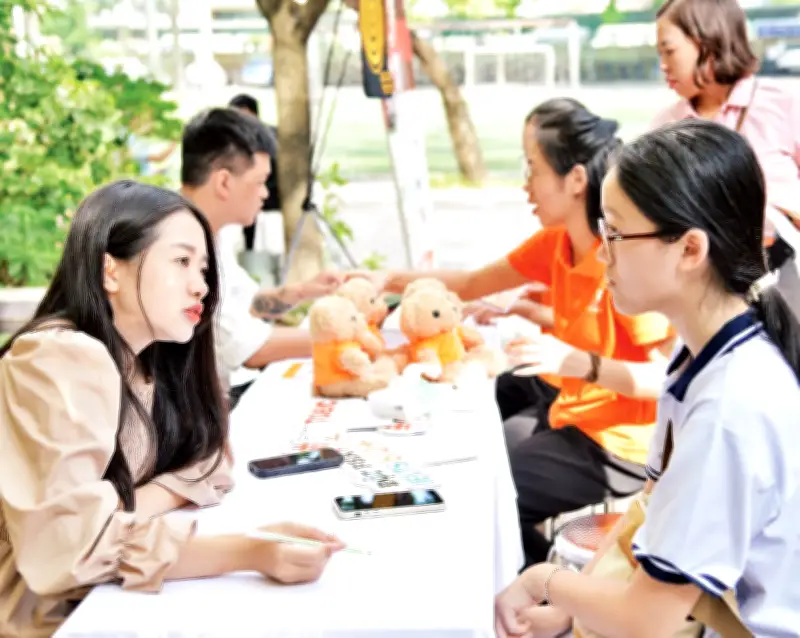 Hoàn thiện thể chế giáo dục tạo động lực phát triển bền vững