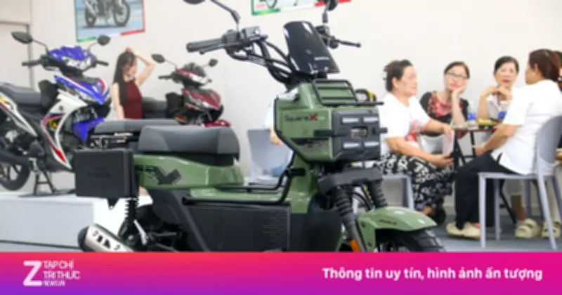 Honda Square X125 - Xe tay ga nhập khẩu thiết kế vuông vức chốt giá 88 triệu đồng