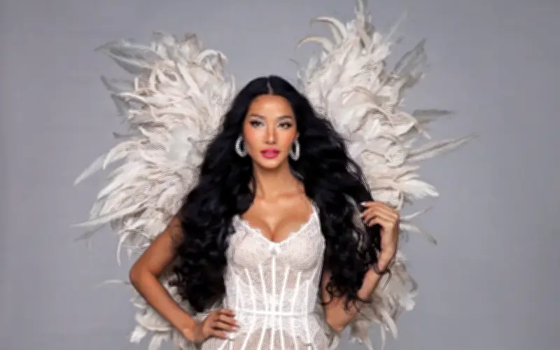 Hoàng Thủy không đủ điều kiện diễn nội y Victoria's Secret, lý do bất ngờ