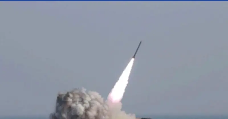 Houthi, Hezbollah và Iran phối hợp tấn công Israel, căng thẳng leo thang