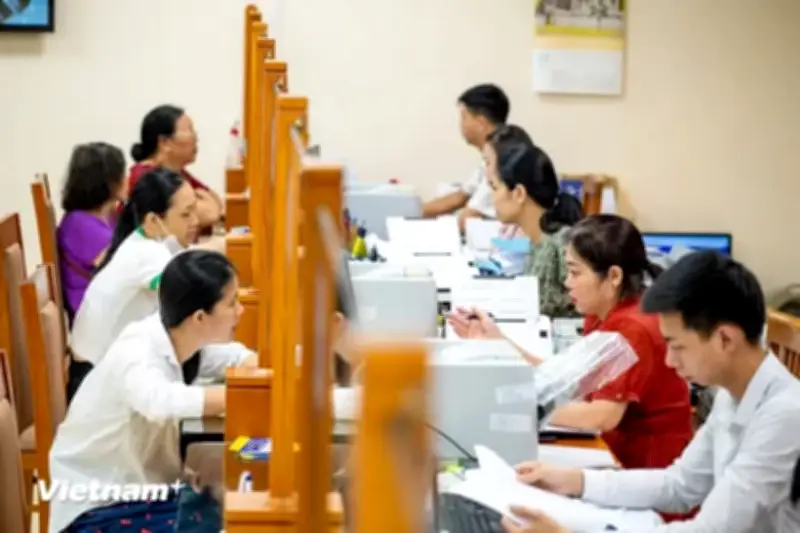 Đại biểu Quốc hội đề xuất gỡ nút thắt về nhân lực và chính sách cho cấp xã