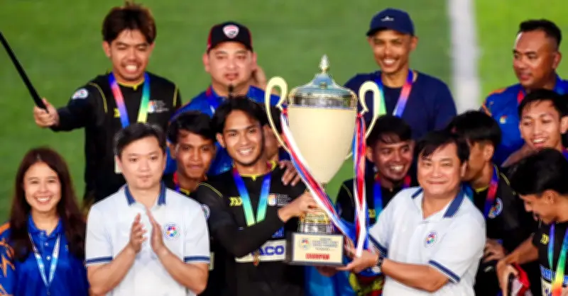 Đại học Quốc gia Malaysia vô địch giải bóng đá sinh viên quốc tế sau loạt luân lưu căng thẳng