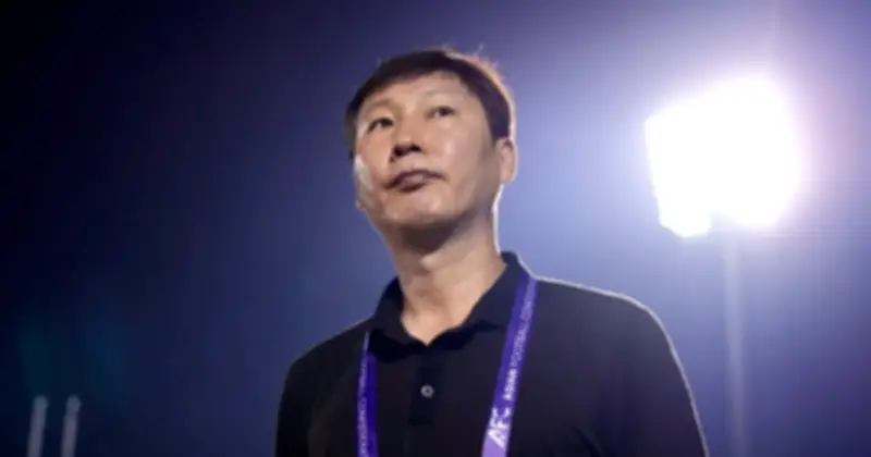 Đội tuyển Việt Nam: Chiến lược kế thừa và lối chơi thực dụng dưới thời HLV Kim Sang-sik