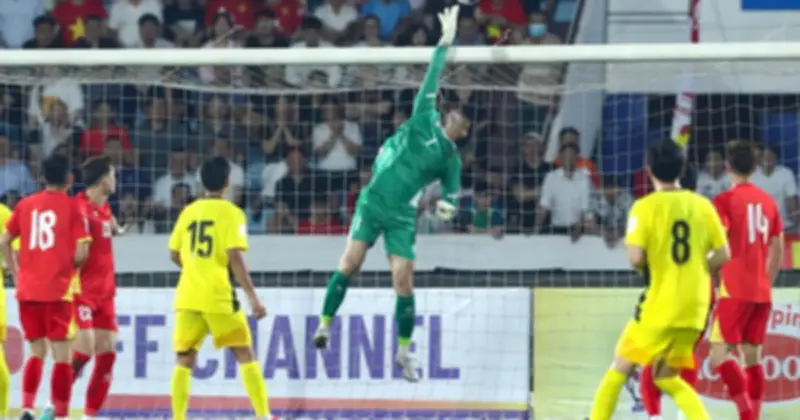 Đội tuyển Việt Nam nâng tầm chất lượng với cầu thủ nhập tịch và Việt kiều