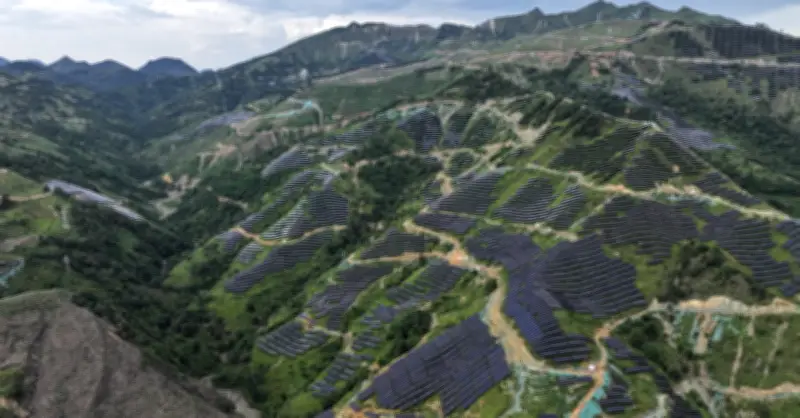 Điện mặt trời lập kỷ lục công suất mới 51,1 GW trong năm 2025