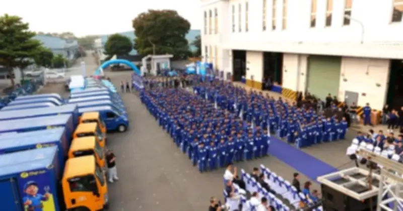 Điện Máy XANH Vận Hành Đội Ngũ 7.000 Thợ, Xóa Bỏ Nỗi Lo Trễ Hẹn Và Tay Nghề