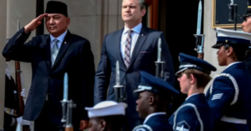 Indonesia và Mỹ đàm phán thỏa thuận quân sự, cân bằng quan hệ với Nga và Trung Quốc