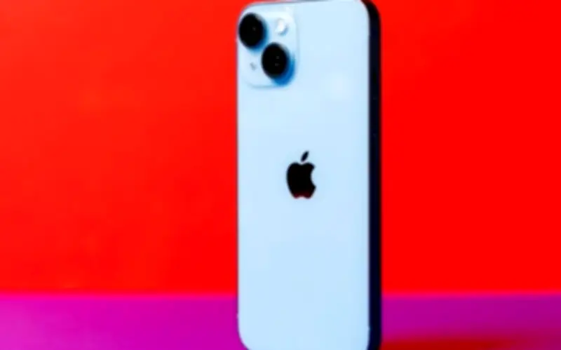 iPhone Chính Hãng Giảm Sốc, Từ 12 Triệu Đồng: Thiết Kế Đẳng Cấp, Cấu Hình Mạnh Mẽ