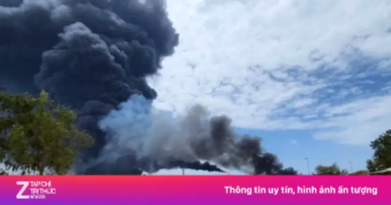 Iran: Nhà máy lọc dầu bị tấn công sau lệnh ngừng bán, căng thẳng leo thang