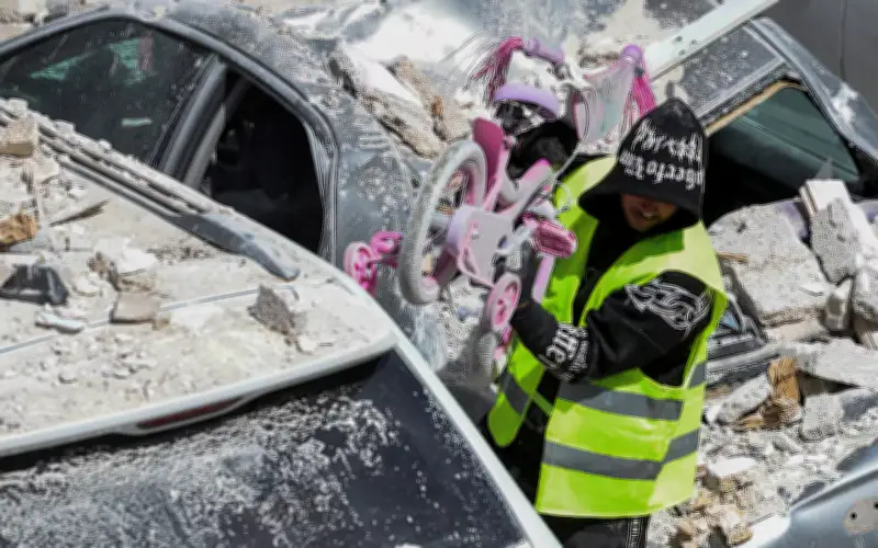 Iran Phản Đối Áp Lực Mở Cửa Eo Biển Hormuz, Đề Xuất 10 Điều Kiện Chấm Dứt Xung Đột