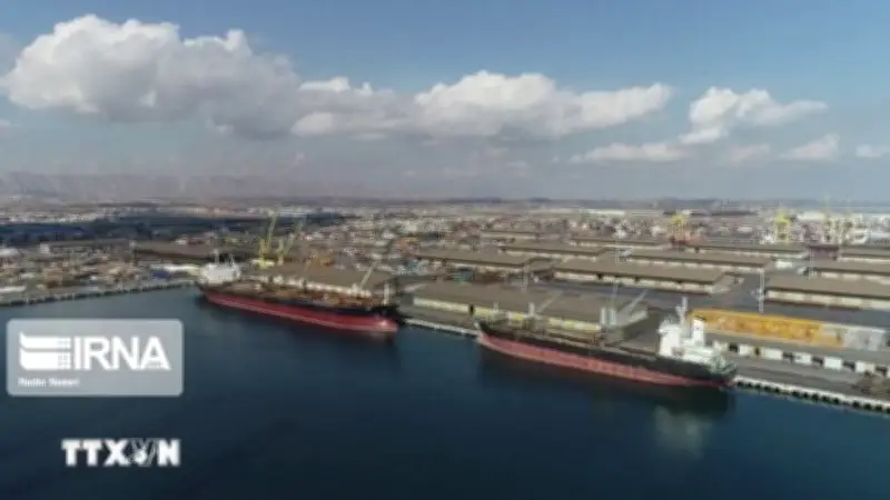 Iran sẵn sàng đàm phán, tìm kiếm giải pháp hòa bình cho Trung Đông