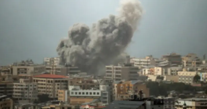 Israel Cảnh Báo Iran Trả Giá Đắt, Xung Đột Lan Rộng Khắp Vùng Vịnh