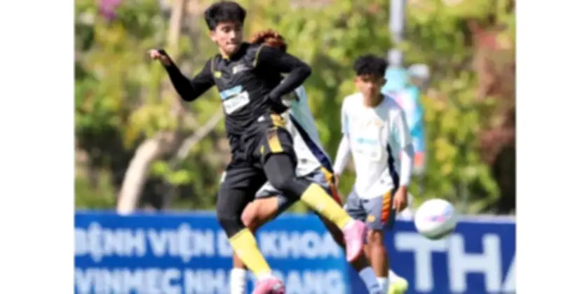 Izrin Ibrahim: Ngôi sao định mệnh đưa ĐH Quốc gia Malaysia vào chung kết TNSV quốc tế