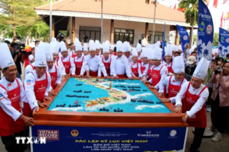 Kỷ lục bản đồ làm từ xôi nước cốt dừa lớn nhất Việt Nam