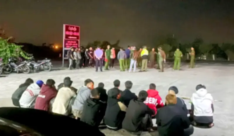 Đắk Lắk: Khởi tố 22 đối tượng đánh nhau gây mất trật tự công cộng