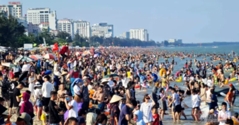 Kỳ nghỉ 30/4-1/5: Đại hội hay ngắn, cần lắng nghe tiếng nói người lao động