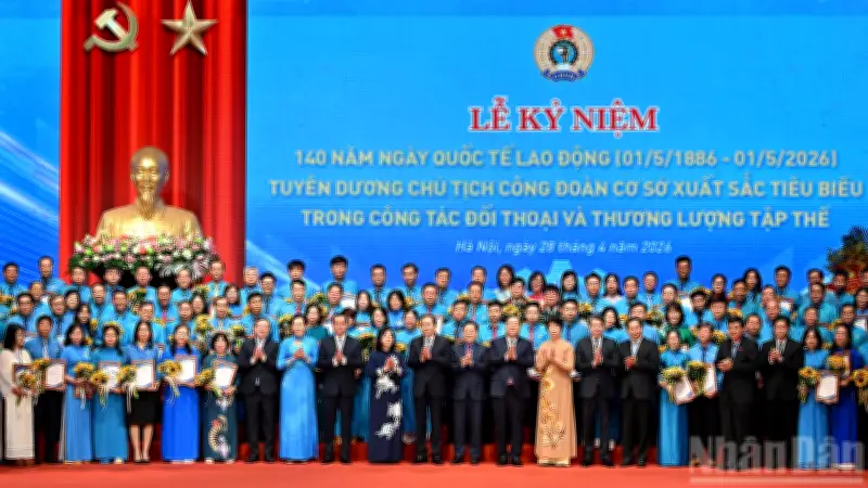Kỷ niệm 140 năm Ngày Quốc tế Lao động: Lãnh đạo Đảng, Nhà nước dự lễ