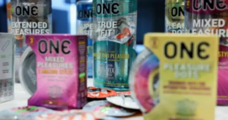 Karex Bhd tăng giá bao cao su 20-30% do xung đột Iran và chi phí leo thang