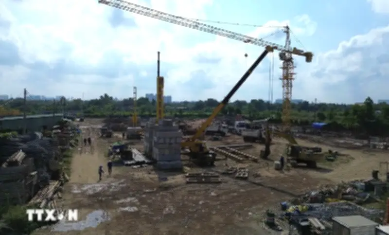 Khi nào công nhân thoát cảnh phòng trọ giá rẻ?