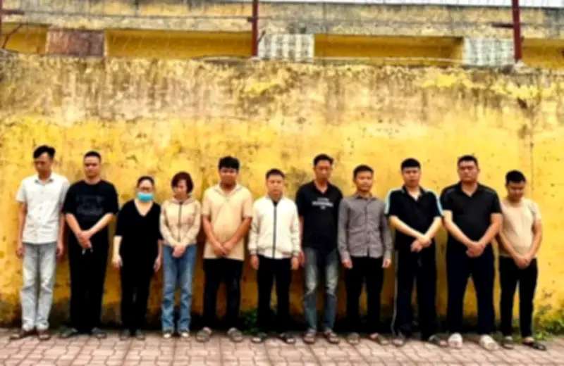 Khởi tố 11 bị can cấu kết với người nước ngoài tổ chức đánh bạc qua mạng