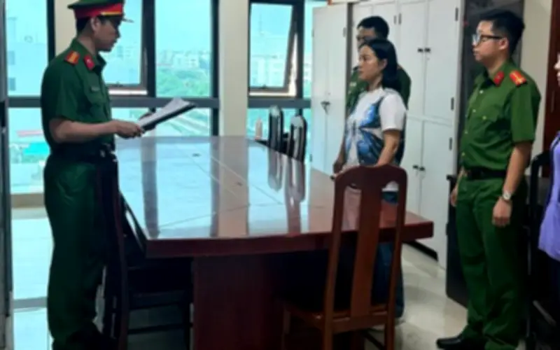 Khởi tố bị can Phạm Thị Như Quỳnh về tội chiếm đoạt hơn 42 tỷ đồng